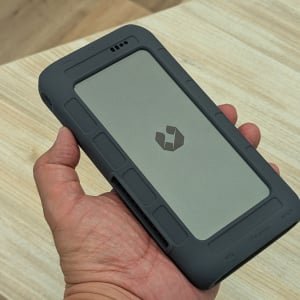 最大16TBを手軽に持ち運べるポータブルNAS「UnifyDrive UT2」の応援購入プロジェクトがMakuakeで公開中